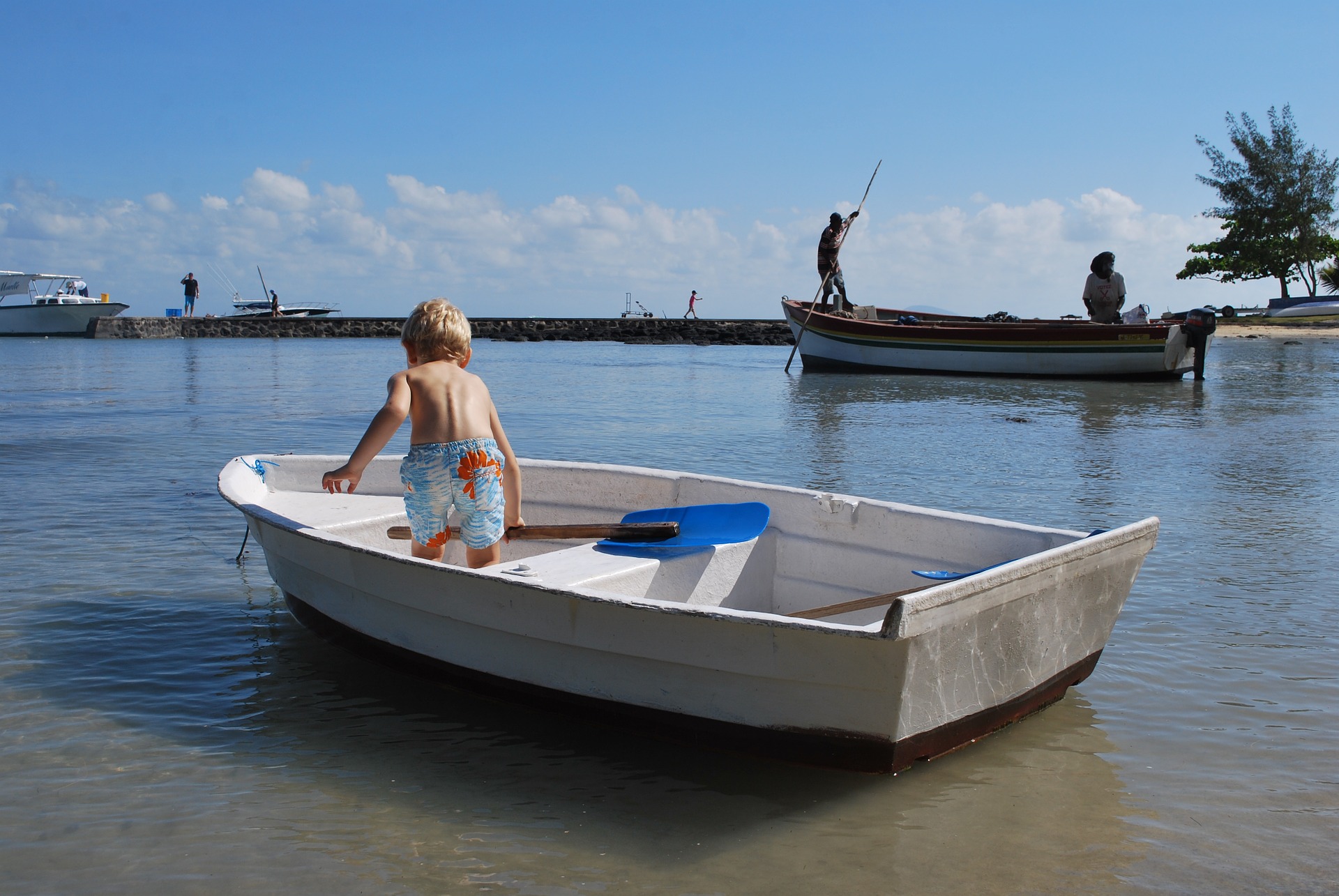 boating safety tips for kids